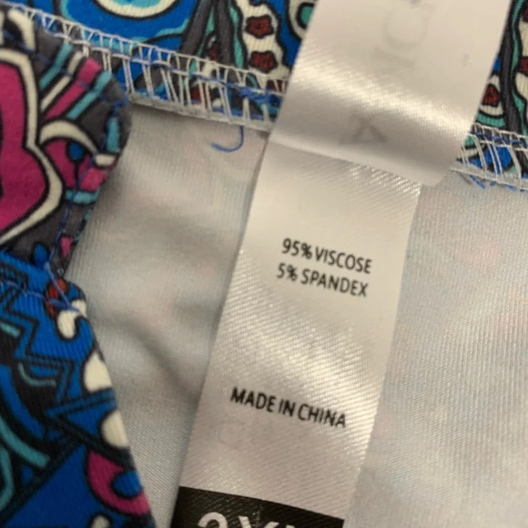 Womans Top Tunic 3X  Colorful Blue Print Jersey Knit Long Sleeve  V Neck Boho - Picture 9 of 11